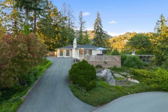 5485 Greenleaf Road
